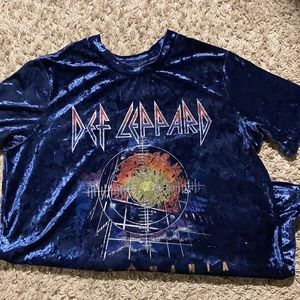 Def Leppard Graphic Tee
